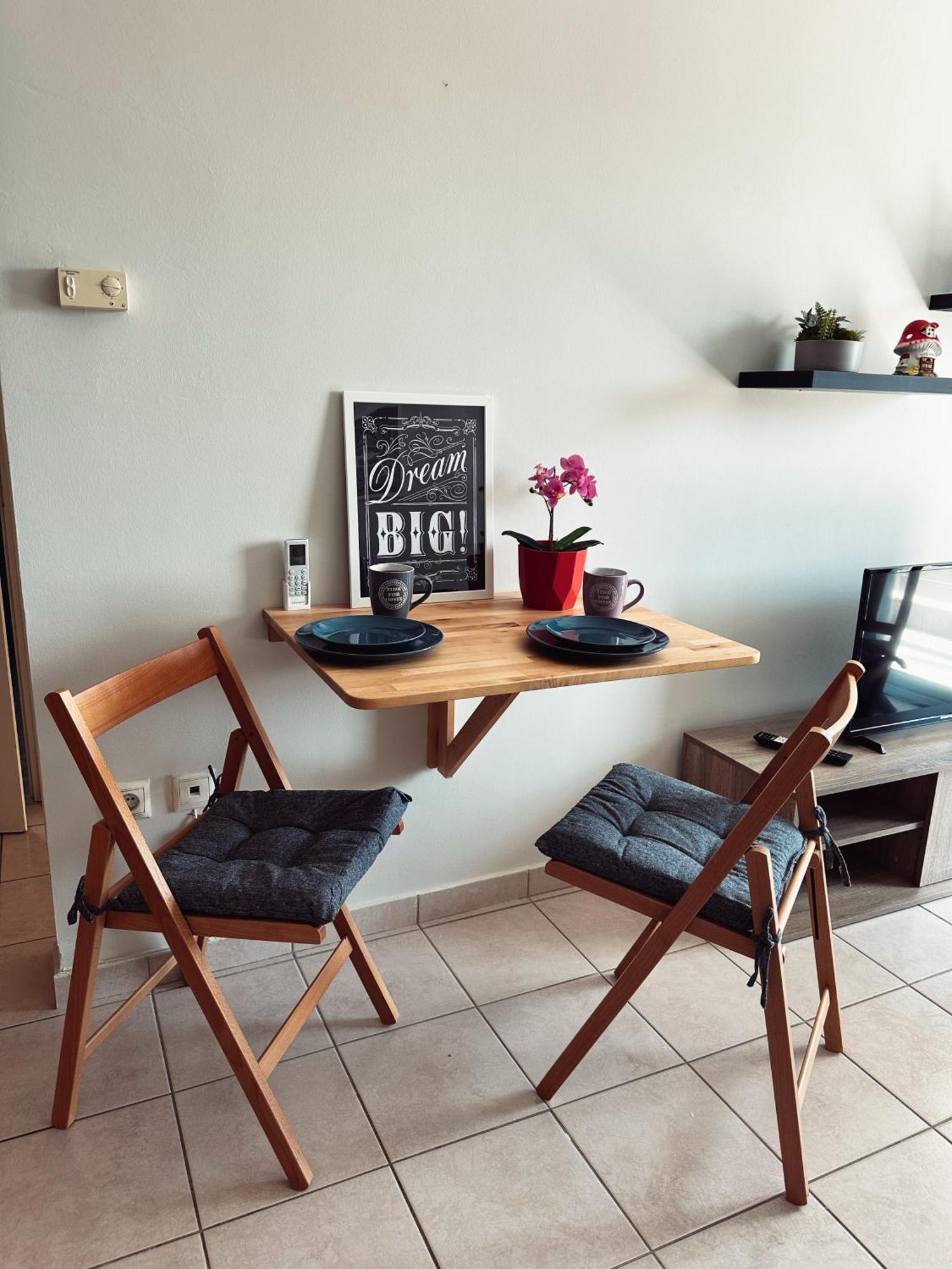 Homely Flat Near Airport Thessaloníki Ngoại thất bức ảnh